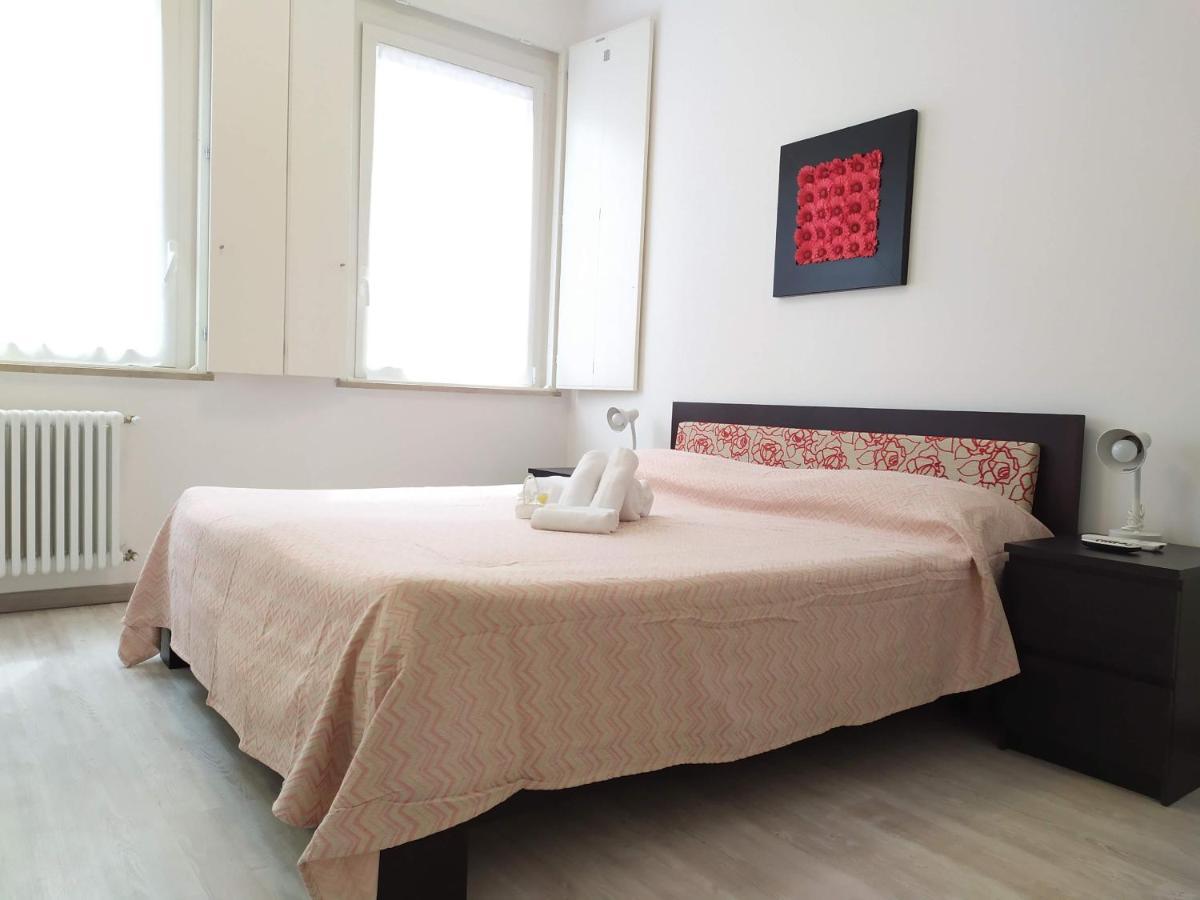 Bed and Breakfast Il Duomo Чезена Экстерьер фото